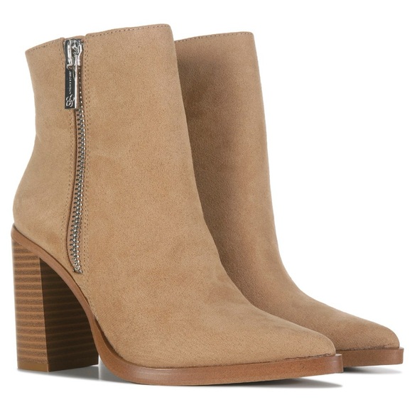 Buana Block Heel Bootie - Picture 3 of 5